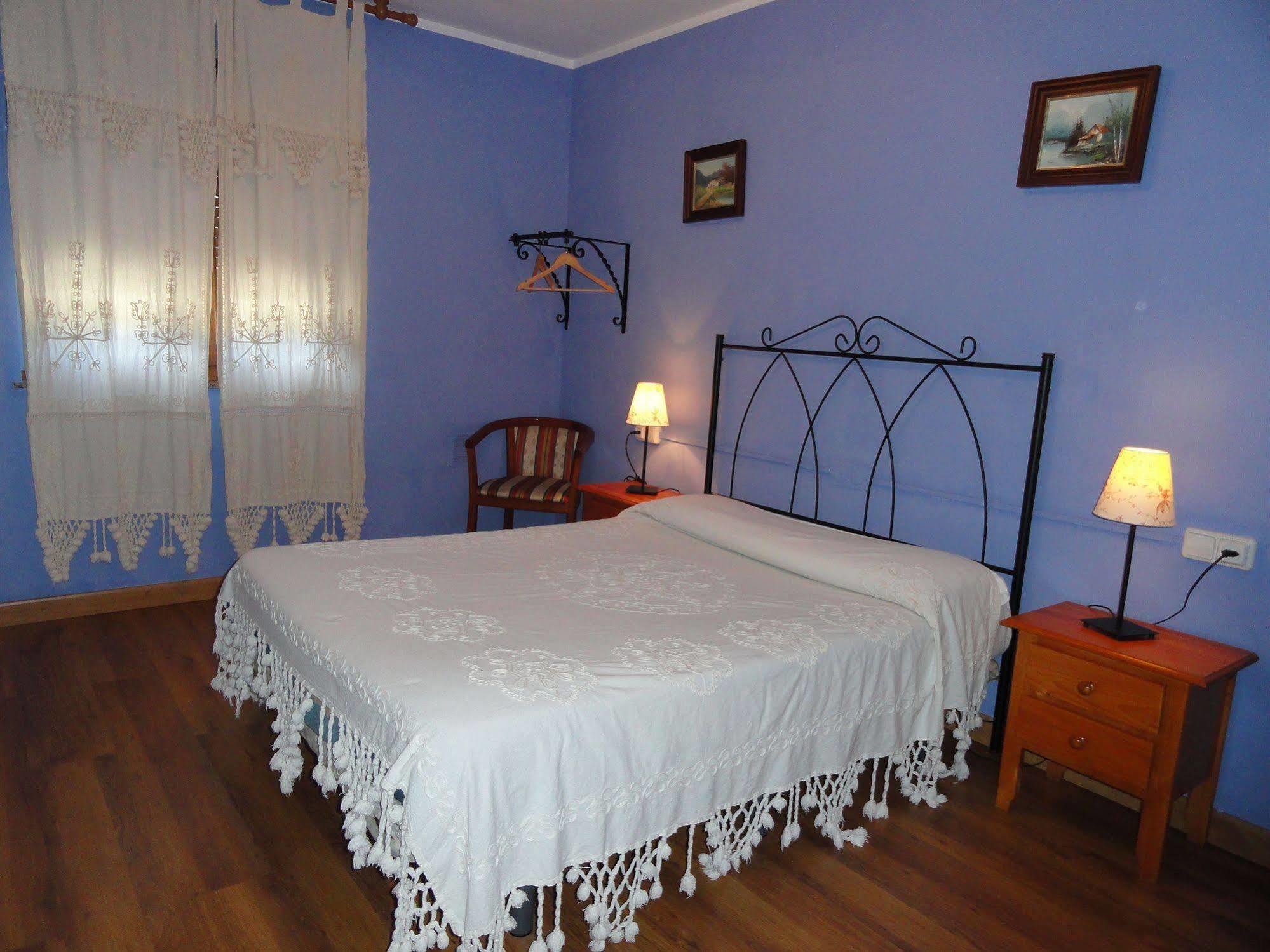 Hotel Azabache Susierra Onís Esterno foto